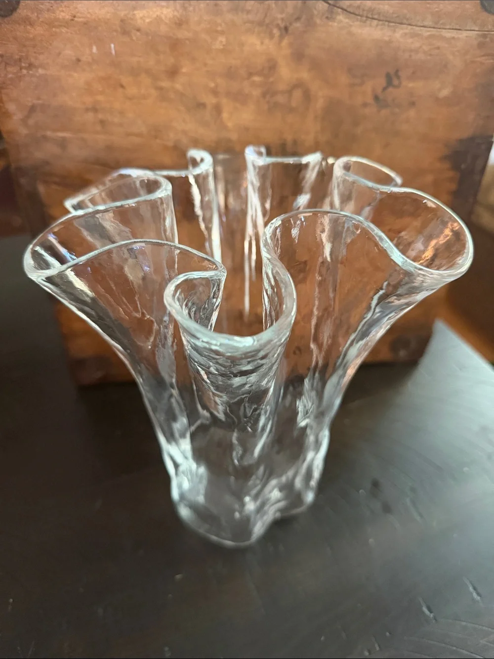 Vintage Sturdy Handmade Textured Glass Ruffled Vase - Holds flowers beautifully - Picture 7 of 13